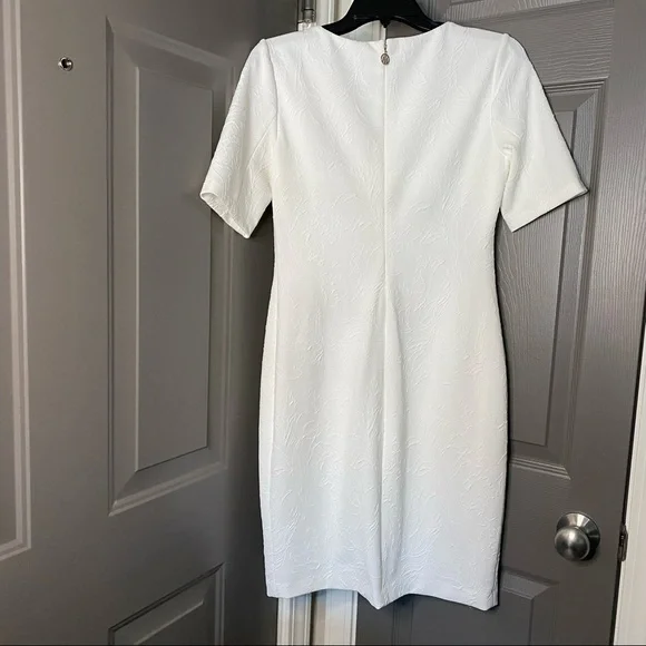 Tommy Hilfiger Ivory / Winter White Textured Sheath Dress Size 6 - Picture 8 of 12